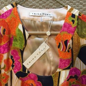 Trina Turk Dresses - Trina Turk Bell Sleeved Floral Dress Trina Turk Dresses - Trina Turk Bell Sleeved Floral Dress
